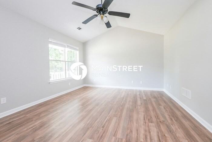 775 Cowan Rd - Photo 4 of 17