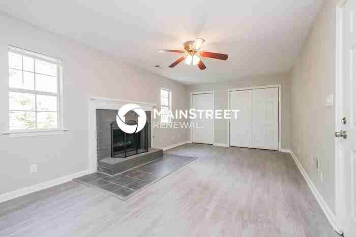 775 Cowan Rd - Photo 7 of 17