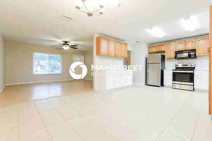 4403 Tollefson Ave - Photo 6 of 16