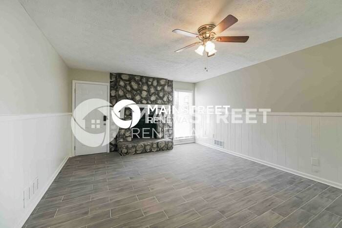 4045 S Shelby Ln - Photo 5 of 17
