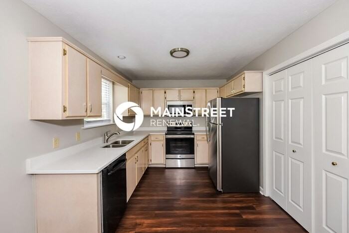 5113 Greer Station Dr - Photo 5 of 17