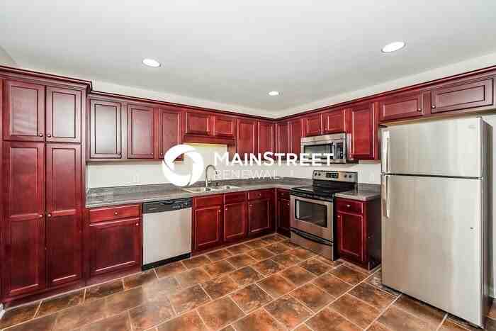 840 Rustling Rd - Photo 4 of 13