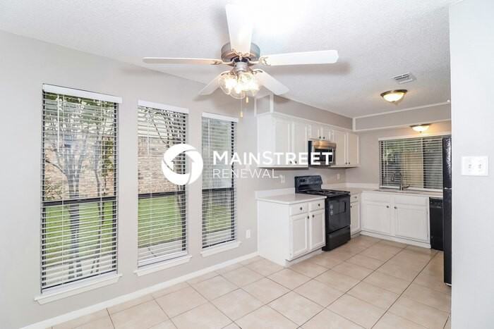 5320 Buckner Dr - Photo 6 of 16