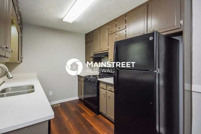 4913 Cherokee Way Se - Photo 7 of 17