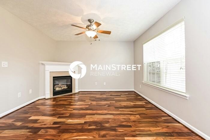 452 Kirkland Dr - Photo 4 of 17