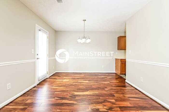 452 Kirkland Dr - Photo 5 of 17