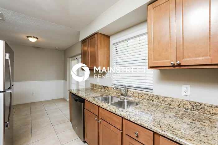 123 12th Ave - Photo 7 of 14