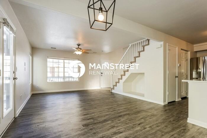 21405 E 46th Ave - Photo 4 of 17