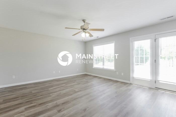 4209 Oaksburg Ct - Photo 3 of 17