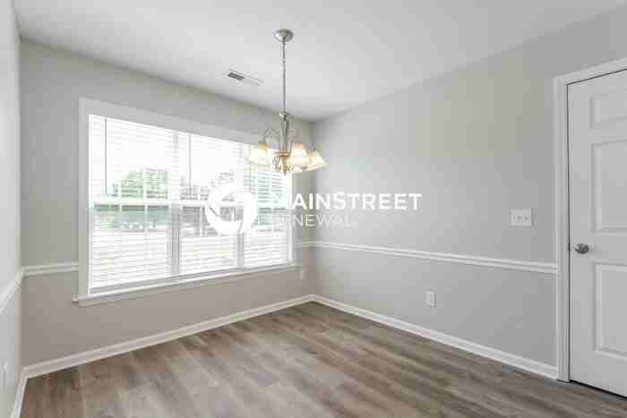 4209 Oaksburg Ct - Photo 4 of 17