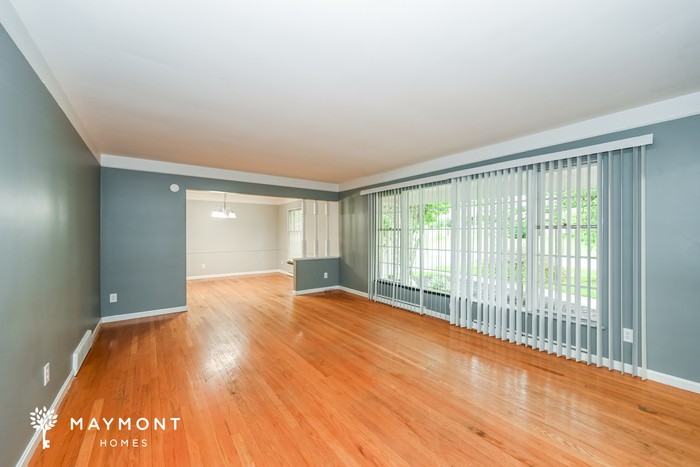 1007 Pineknot Dr - Photo 5 of 13