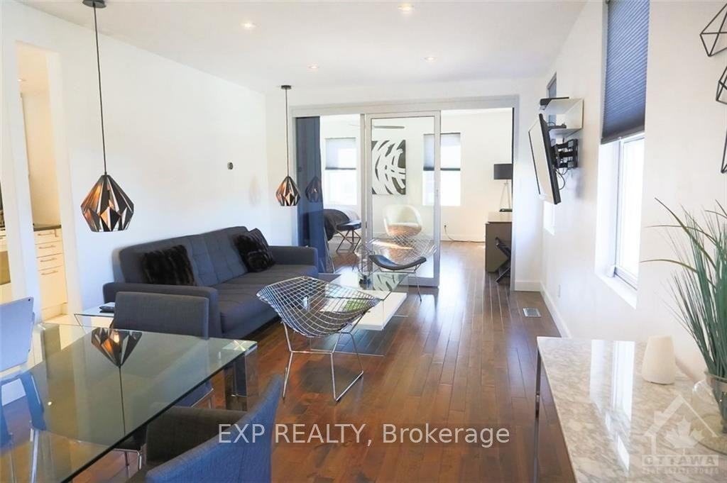 282 Sunnyside Avenue - Photo 4 of 17