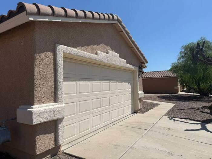 2174 W Roundwood Pl - Photo 2 of 40