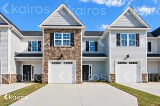 3713 Oak Leaf Way #B - Photo 1 of 1