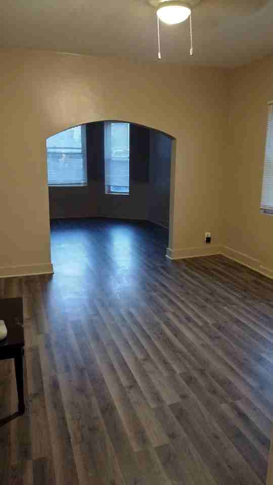 917 S Springfield Ave #2 - Photo 4 of 11