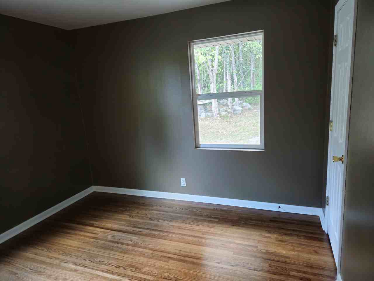 6125 N Lamar Rd #NA - Photo 7 of 9