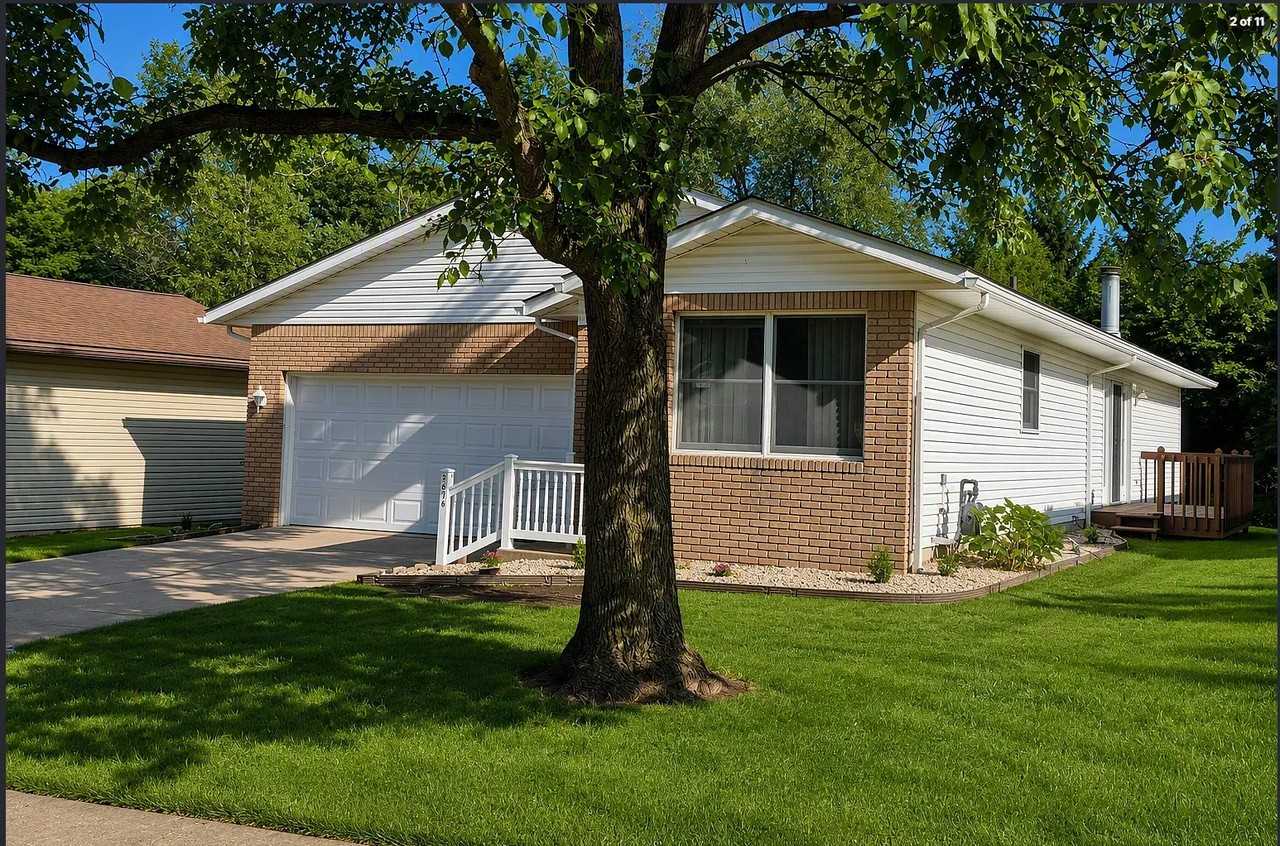 2676 Eastwood Dr #NA - Photo 2 of 11
