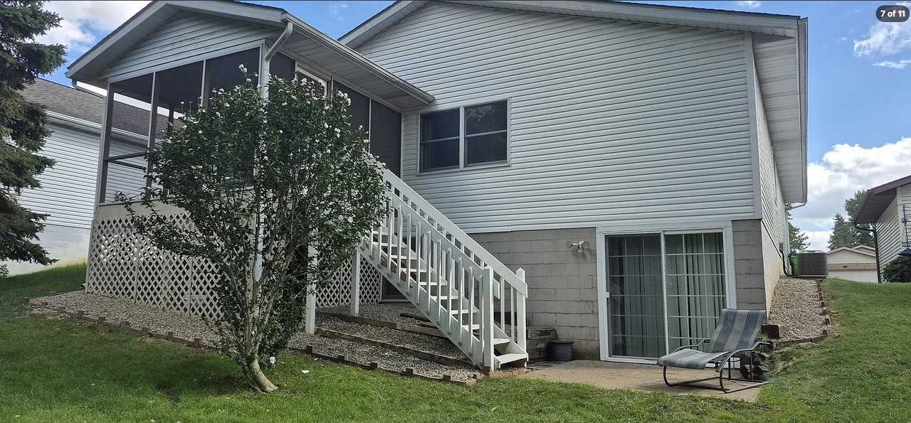 2676 Eastwood Dr #NA - Photo 7 of 11
