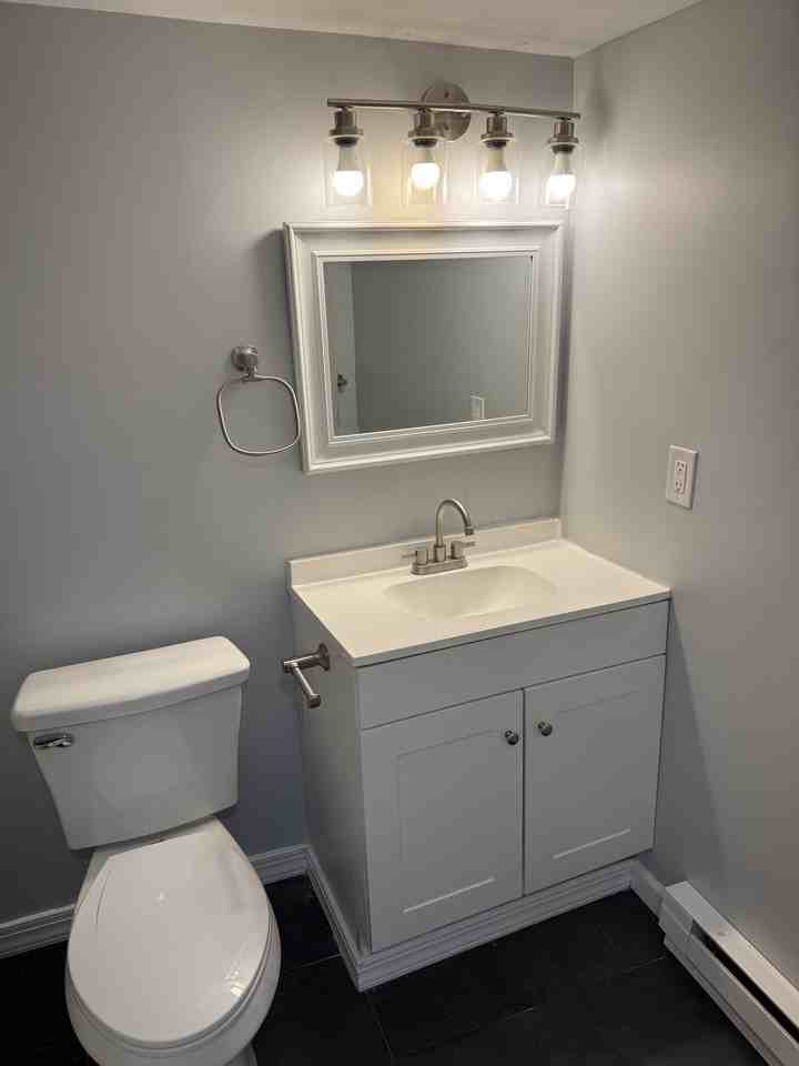 408 Bear St #1W - Photo 3 of 9