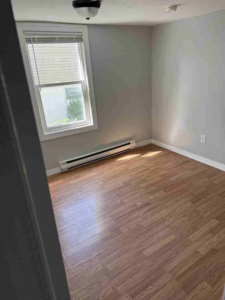 408 Bear St #1W - Photo 5 of 9