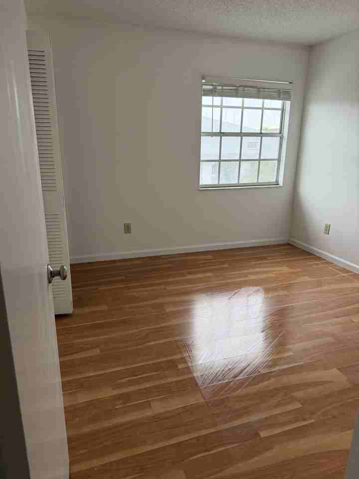 4815 W Mcelroy Ave #D208 - Photo 5 of 15
