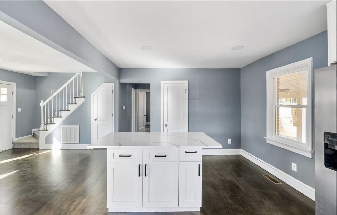710 Hampton Rd #NA - Photo 2 of 27