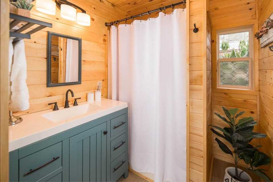 421 Windridge Rd #421 - Photo 6 of 10