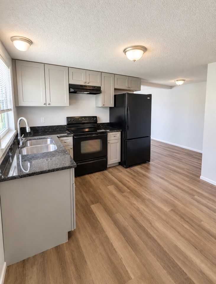 322 Organ St #A - Photo 3 of 22