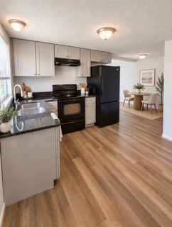 322 Organ St #A - Photo 4 of 22