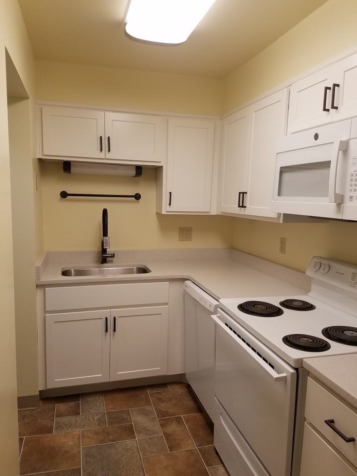 317 Fairmount Ave #103