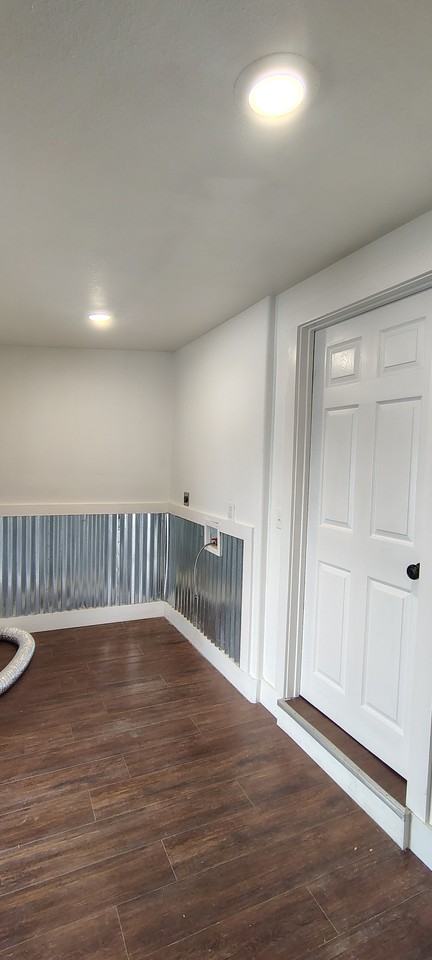 112 W Park St #2 - Photo 4 of 18