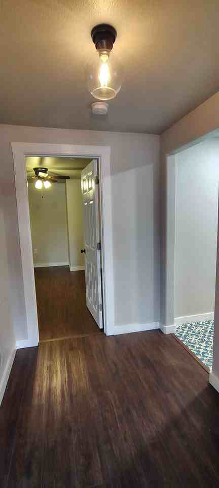 112 W Park St #2 - Photo 6 of 18