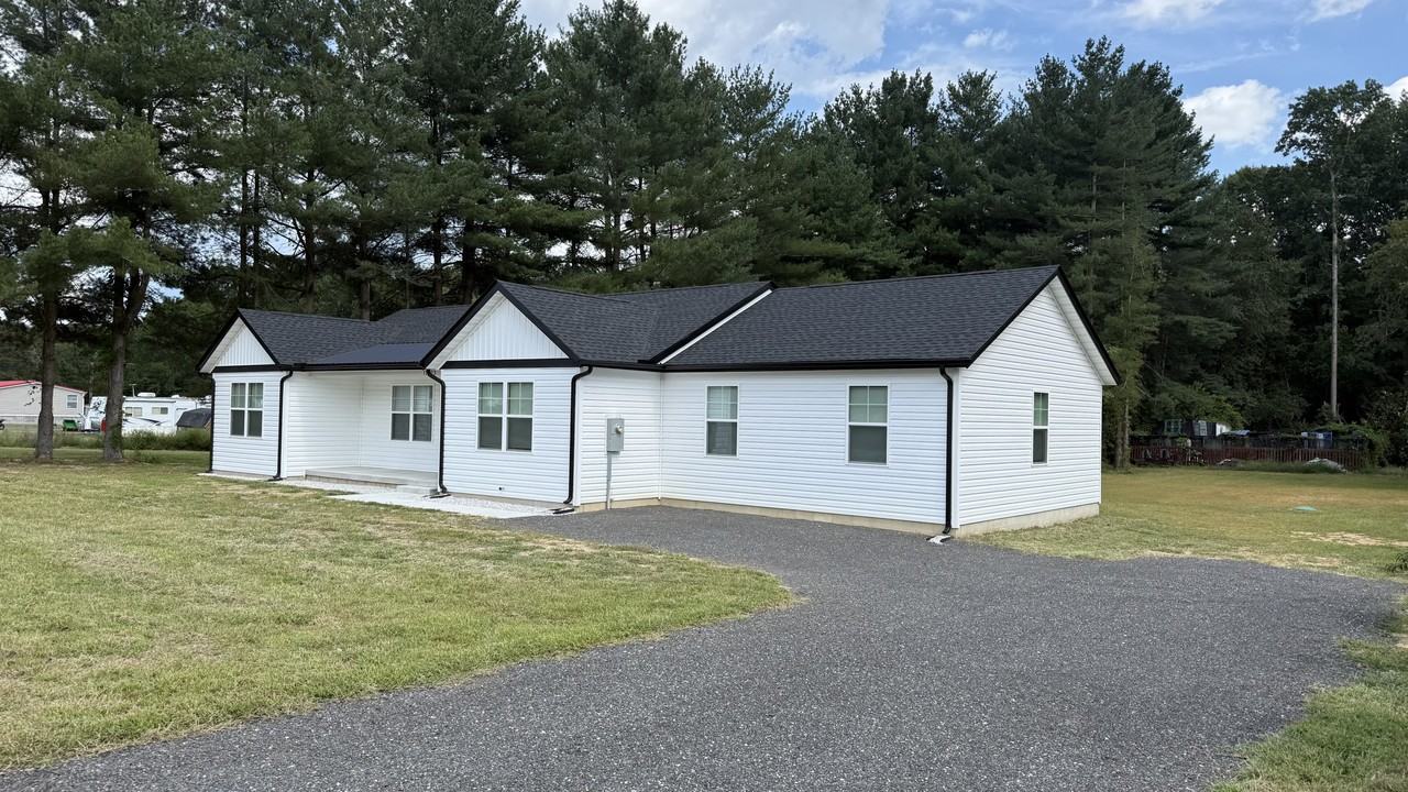 11523 Adamsville Rd #NA - Photo 2 of 10
