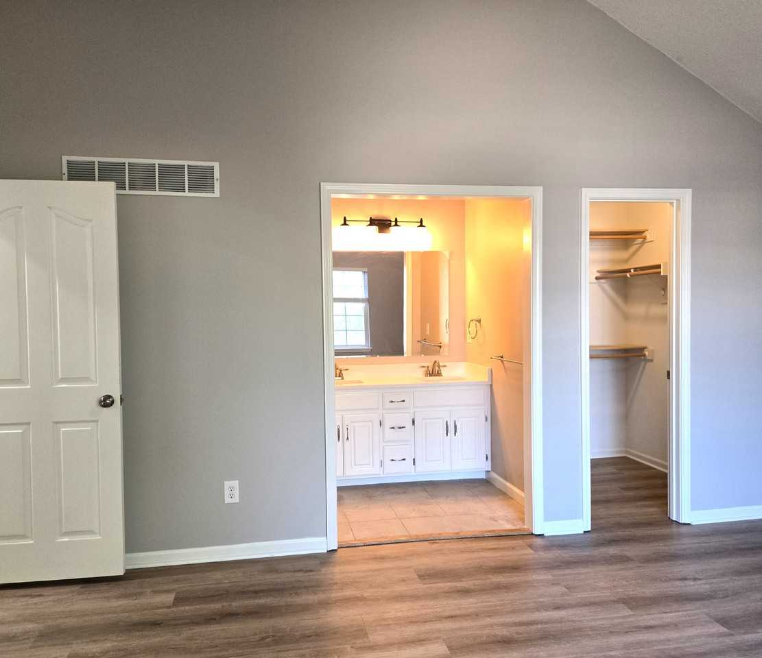 15840 S Bradley Dr #NA - Photo 3 of 14
