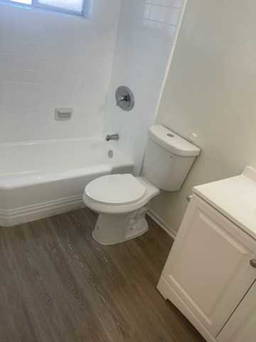 2240 East Lenita Lane #H - Photo 7 of 8