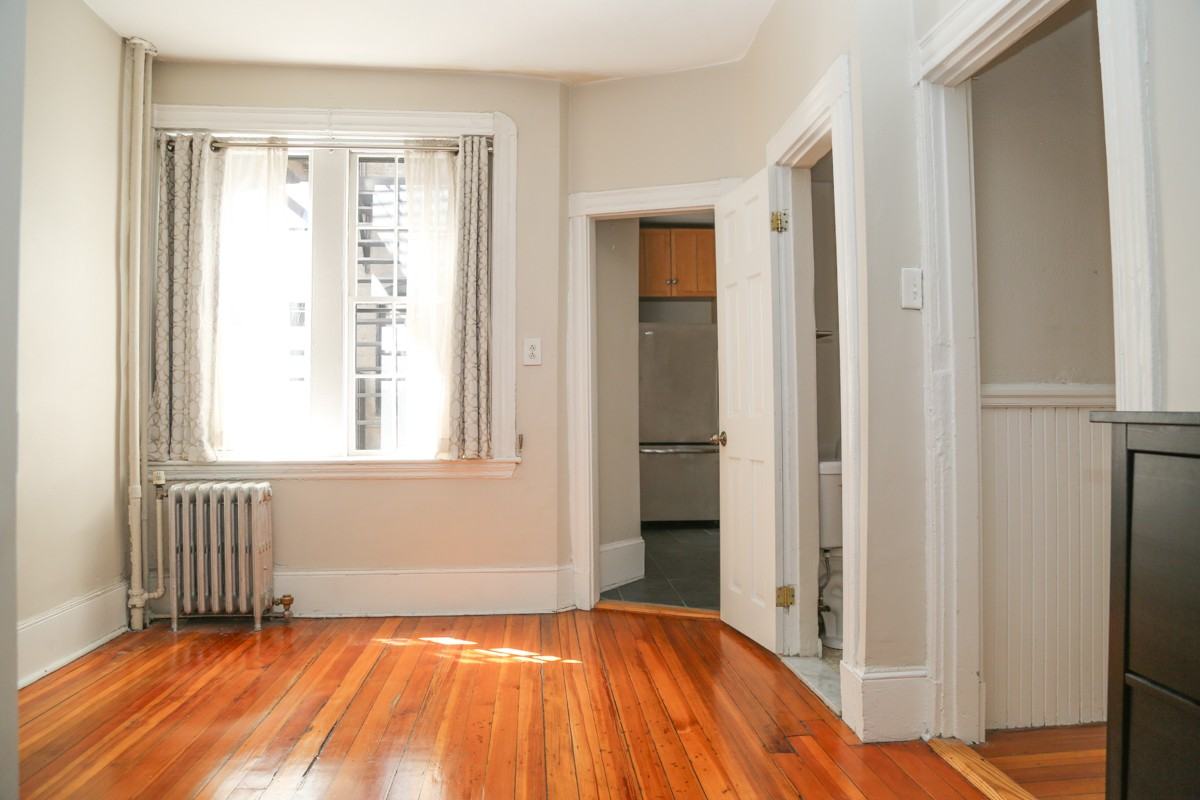 70 Revere St #3 - Photo 3 of 11