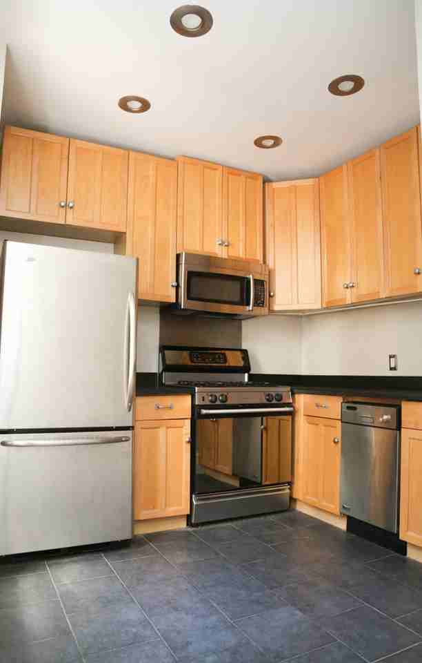 70 Revere St #3 - Photo 6 of 11