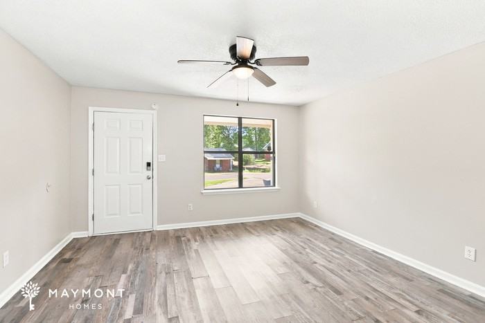 2505 Saddle Horn Ct - Photo 5 of 15