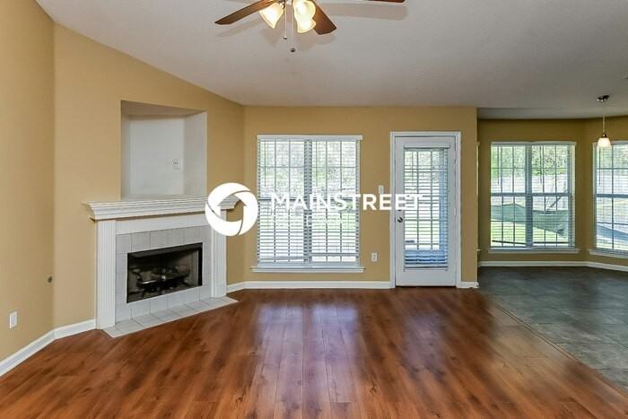 4112 Triple Crown Loop N - Photo 3 of 16