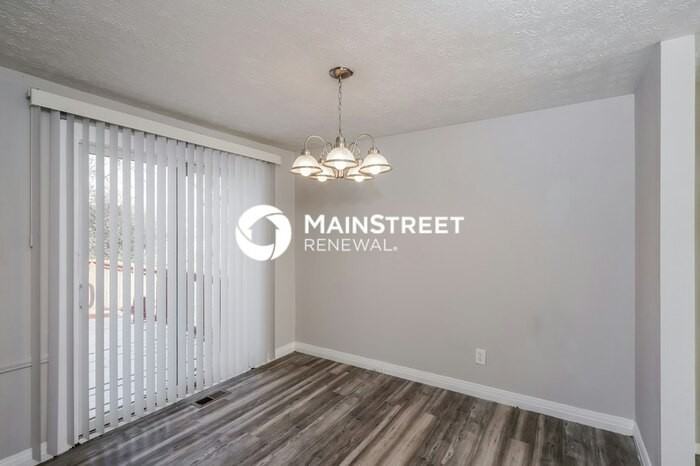 11317 Leesburg Pl - Photo 5 of 18