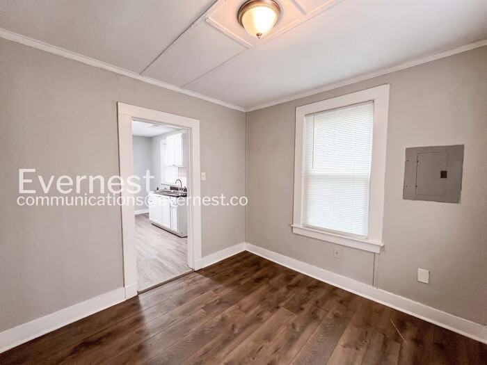 3438 Ardmore St - Photo 7 of 19