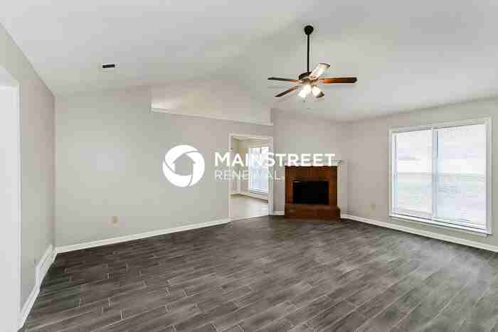 10343 Oak Leaf Dr - Photo 4 of 16