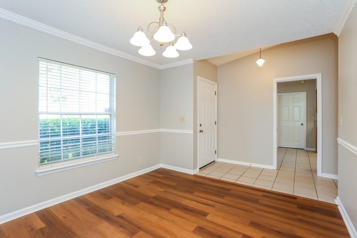 2406 Egrets Glade Dr - Photo 5 of 12