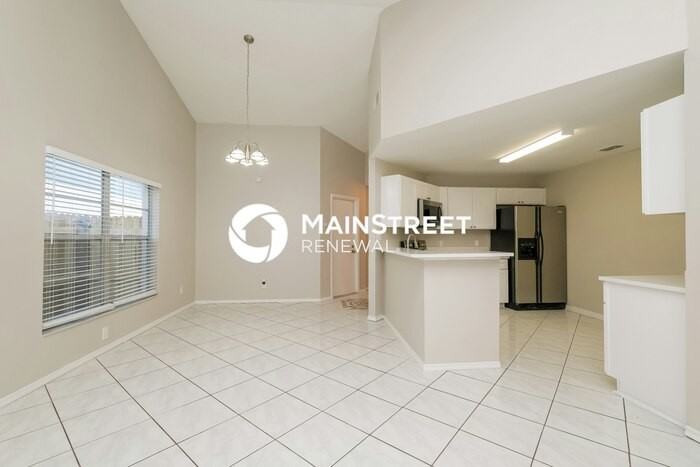 1321 Coolridge Dr - Photo 5 of 16