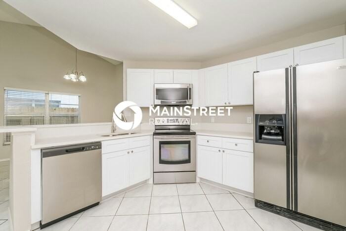 1321 Coolridge Dr - Photo 6 of 16