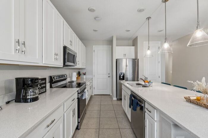 1009 Plantation Ln #1009 - Photo 5 of 19