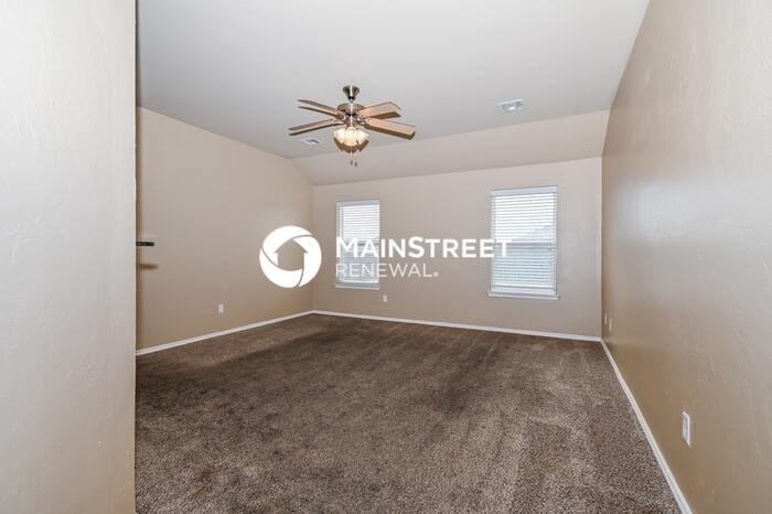 8412 Sw 49th Cir - Photo 5 of 16