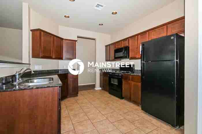8412 Sw 49th Cir - Photo 7 of 16