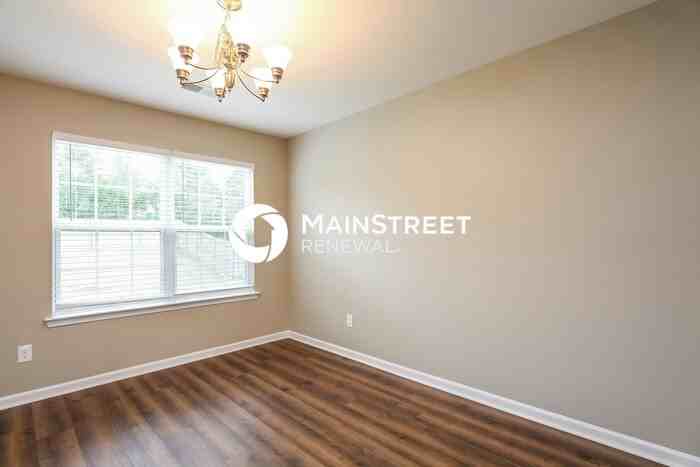 1347 Sharp Ridge Rd - Photo 4 of 15