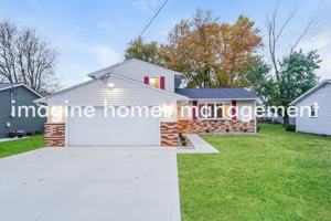 featured image of 7495 Goldenrod Dr